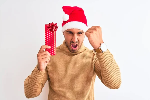 Joven Hombre Guapo Con Sombrero Navidad Celebración Regalo Sobre Fondo — Foto de Stock