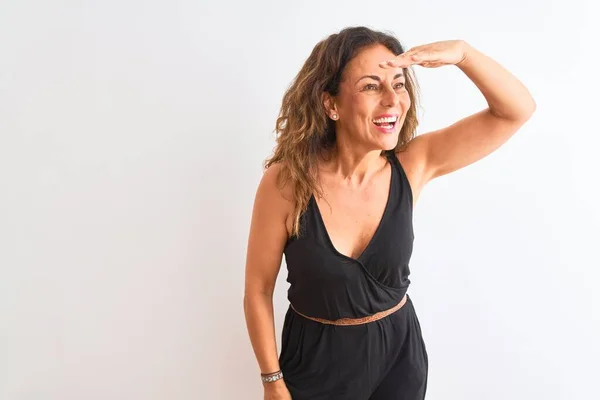 Mulher Meia Idade Vestindo Vestido Casual Preto Sobre Fundo Branco — Fotografia de Stock