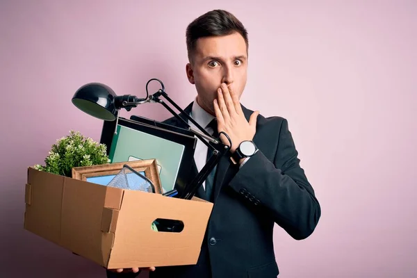 Young Handsome Caucasian Business Man Holding Cardboard Box Unemployment Fired — Stock Photo, Image