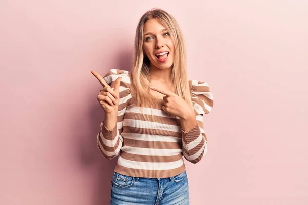 Young Blonde Woman Wearing Casual Clothes Smiling Looking Camera Pointing — Stock Photo, Image