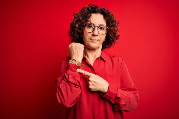 Middle Age Beautiful Curly Hair Woman Wearing Casual Shirt Glasses — Stock Photo, Image