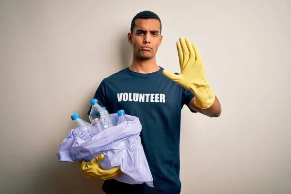 Handsome African American Volunteer Man Recycling Plastic Bottles Caring Envirnment — Stock Photo, Image