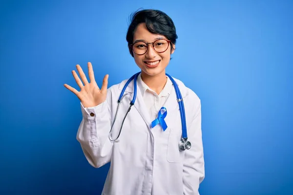Young Beautiful Asian Doctor Girl Wearing Stethoscope Coat Blue Cancer — Stock Photo, Image