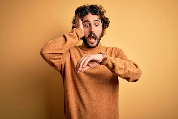 Young Handsome Man Beard Wearing Casual Sweater Standing Yellow Background — Stock Photo, Image