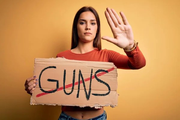 Young Beautiful Activist Woman Asking Peace Holding Banner Stop Guns — Stock Photo, Image