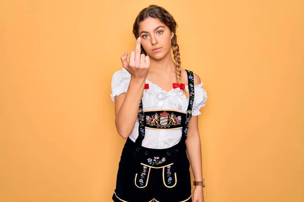 Young Beautiful Blonde German Woman Blue Eyes Wearing Traditional Octoberfest — Stockfoto