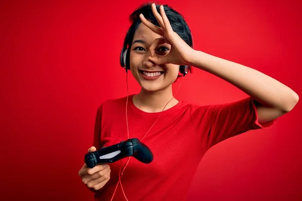 Jovem Bonito Asiático Gamer Menina Jogar Vídeo Game Usando Joystick — Fotografia de Stock