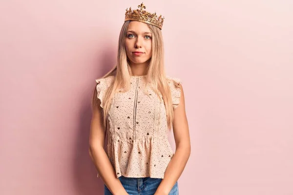 Young Blonde Woman Wearing Princess Crown Serious Expression Face Simple — Stock Photo, Image