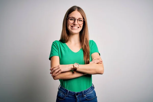 Mulher Ruiva Bonita Nova Vestindo Casual Shirt Verde Óculos Sobre — Fotografia de Stock