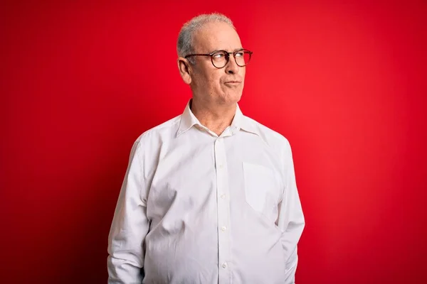 Homem Hoary Bonito Meia Idade Vestindo Camisa Casual Óculos Sobre — Fotografia de Stock