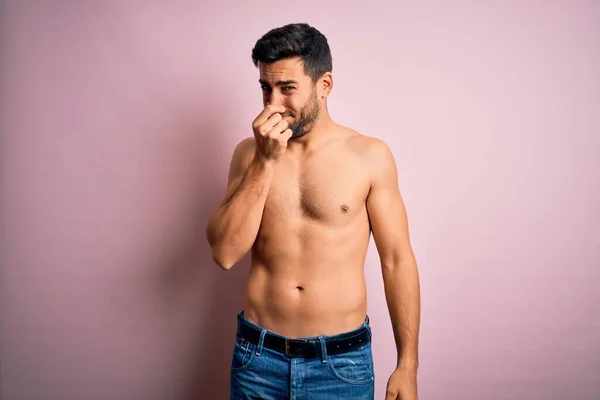 Young Handsome Strong Man Beard Shirtless Standing Isolated Pink Background — Stock Photo, Image