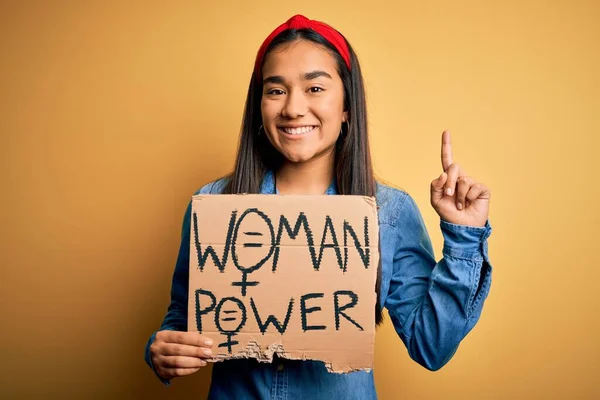 Beautiful Activist Asian Woman Asking Women Rights Holding Banner Power — Stock Fotó