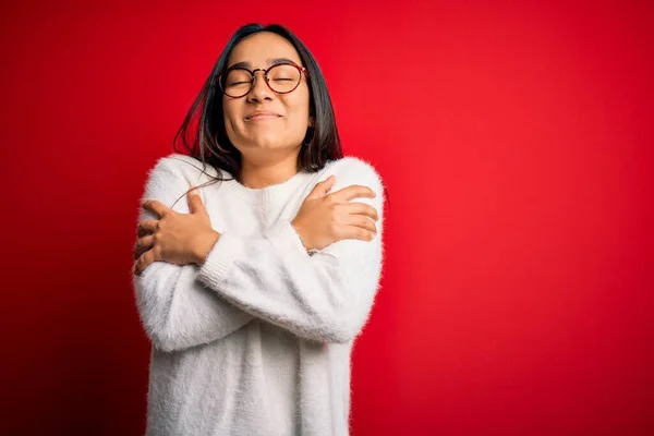 Joven Hermosa Mujer Asiática Vistiendo Suéter Casual Gafas Sobre Fondo —  Fotos de Stock