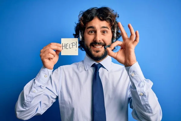 Jovem Bonito Agente Call Center Homem Com Barba Trabalhando Usando — Fotografia de Stock