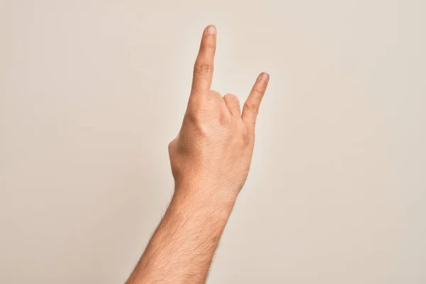 Mano Joven Caucásico Mostrando Los Dedos Sobre Fondo Blanco Aislado — Foto de Stock