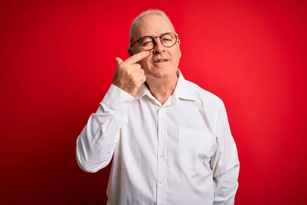 Moyen Âge Bel Homme Satirique Portant Chemise Décontractée Des Lunettes — Photo