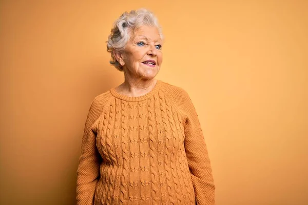 Senior Beautiful Grey Haired Woman Wearing Casual Sweater Isolated Yellow — Stock Photo, Image