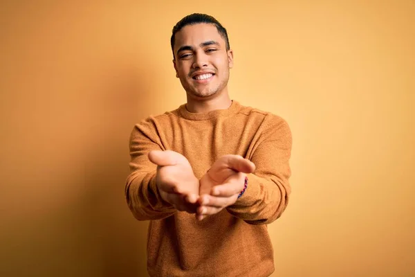 Young Brazilian Man Wearing Casual Sweater Standing Isolated Yellow Background — Stock Photo, Image