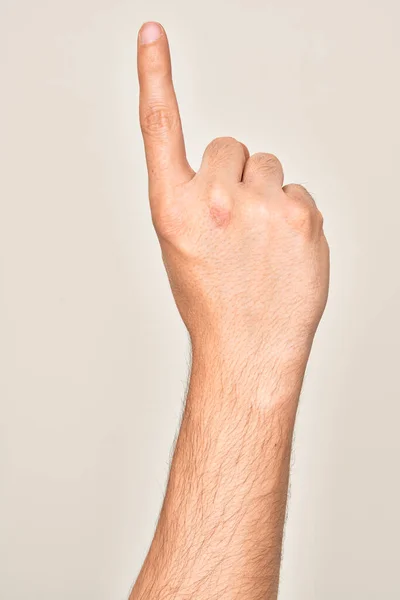 Ruka Bělocha Mladý Muž Ukazující Prsty Izolovaném Bílém Pozadí Počítající — Stock fotografie