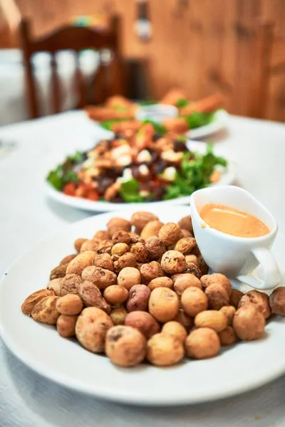 Delicioso Plato Con Patatas Salsa — Foto de Stock