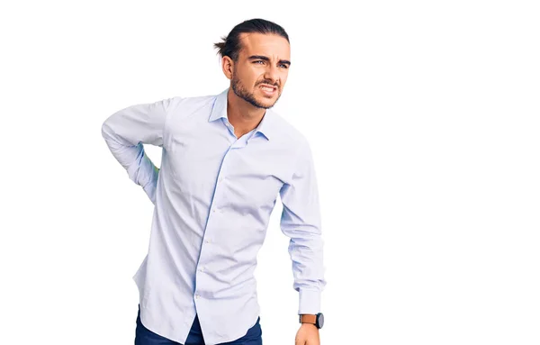 Junger Gutaussehender Mann Businesskleidung Leidet Unter Rückenschmerzen Berührung Mit Der — Stockfoto