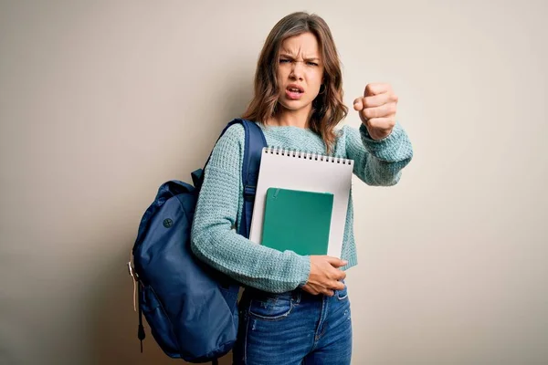 Junge Blonde Studentin Mit Rucksack Und Büchern Aus Der Schule — Stockfoto