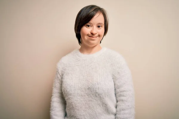 Jovem Para Baixo Mulher Síndrome Sobre Fundo Isolado Com Sorriso — Fotografia de Stock