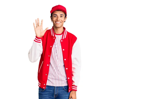 Joven Africano Amerciano Vestido Con Uniforme Béisbol Mostrando Señalando Con —  Fotos de Stock