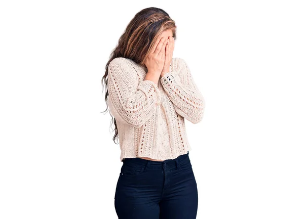 Jovem Bela Mulher Loira Vestindo Camisola Casual Com Expressão Triste — Fotografia de Stock