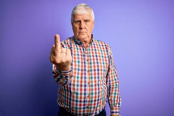 Senior Handsome Hoary Man Wearing Casual Colorful Shirt Isolated Purple — Stockfoto