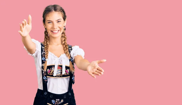 Beautiful Caucasian Woman Blonde Hair Wearing Octoberfest Traditional Clothes Looking — Stock Photo, Image