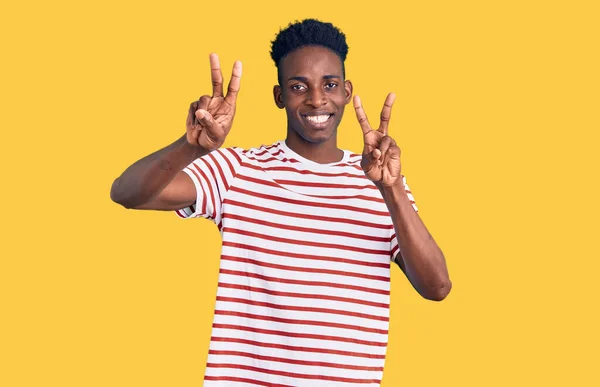 Young African American Man Wearing Casual Clothes Smiling Looking Camera — Stock Photo, Image