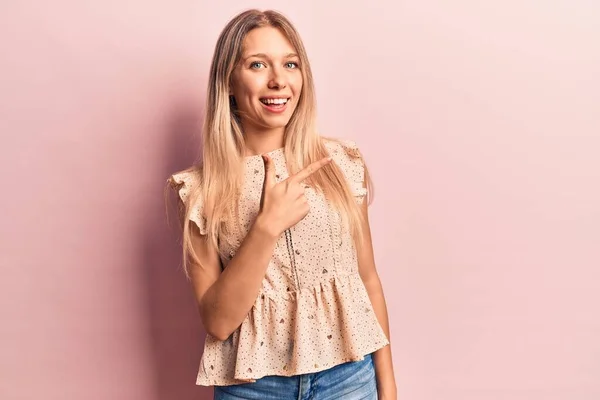 Young Blonde Woman Wearing Casual Clothes Smiling Cheerful Pointing Hand — Stock Photo, Image