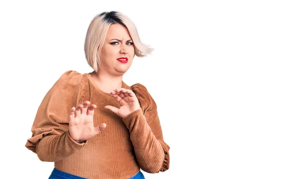 Junge Blonde Size Frau Lässigem Pullover Angewiderte Miene Ungehalten Und — Stockfoto