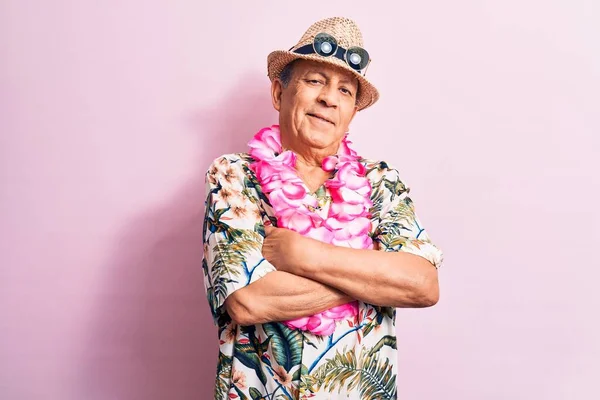 Senior Bell Uomo Dai Capelli Grigi Vacanza Indossa Look Estivo — Foto Stock