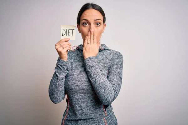 Young Fitness Woman Wearing Sport Workout Clothes Holding Paper Diet — Stock Photo, Image