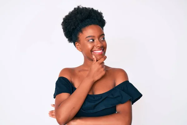 Young African American Woman Wearing Casual Clothes Hand Chin Thinking — Stock Photo, Image