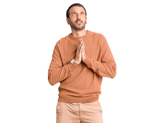 Young Handsome Man Wearing Casual Clothes Begging Praying Hands Together — Stock Photo, Image