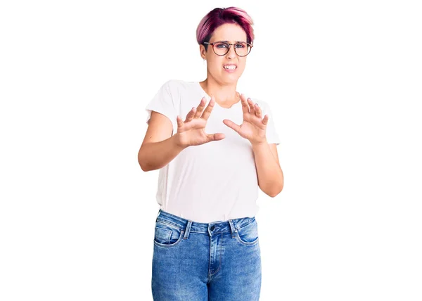 Young Beautiful Woman Pink Hair Wearing Casual Clothes Glasses Disgusted — Stock Photo, Image