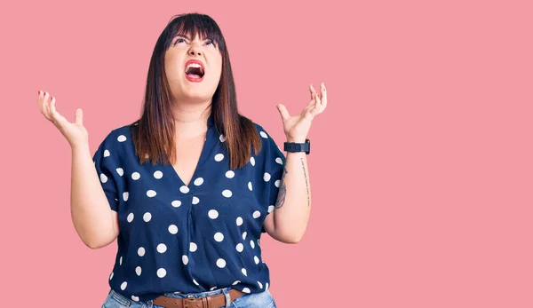 Young Size Woman Wearing Casual Clothes Crazy Mad Shouting Yelling — Stock Photo, Image