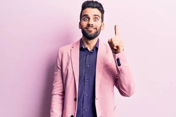 Jonge Knappe Man Met Baard Een Elegant Jasje Met Een — Stockfoto