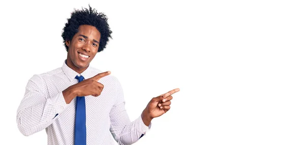 Handsome African American Man Afro Hair Wearing Business Clothes Smiling — Stock Photo, Image