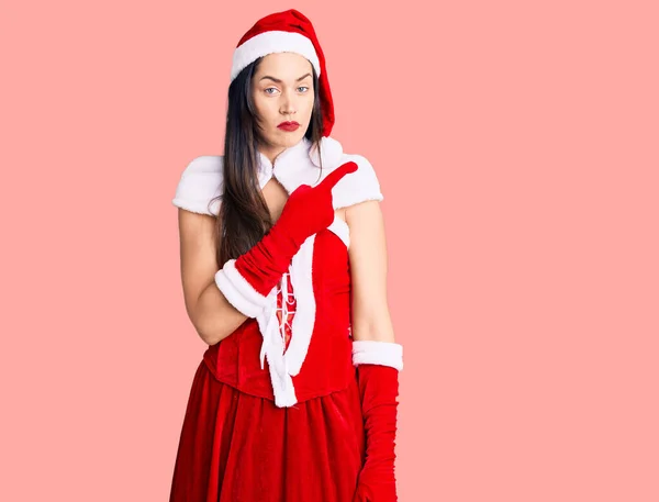 Jeune Belle Femme Caucasienne Portant Santa Claus Costume Pointant Avec — Photo