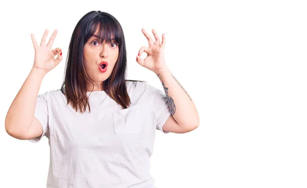 Young Size Woman Wearing Casual Clothes Looking Surprised Shocked Doing — Stock Photo, Image