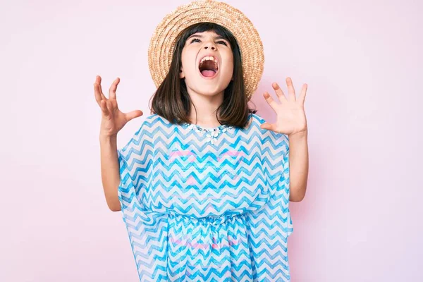 Niña Joven Con Bang Vistiendo Vestido Verano Sombrero Loco Loco —  Fotos de Stock