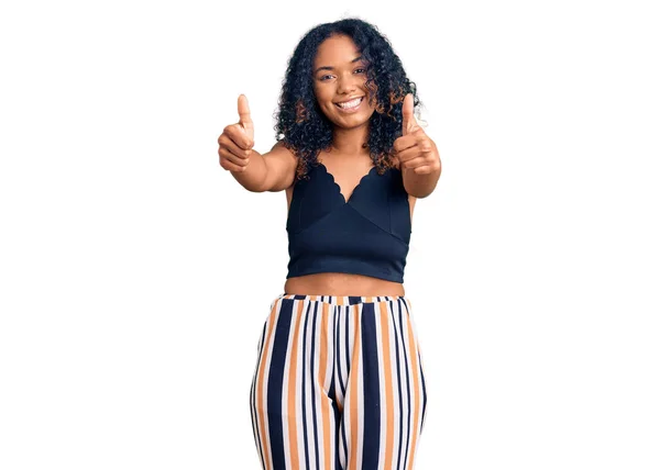 Young African American Woman Wearing Casual Clothes Approving Doing Positive — Stock Photo, Image