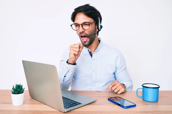 Handsome Hispanic Man Working Office Wearing Operator Headset Feeling Unwell — Stock Photo, Image