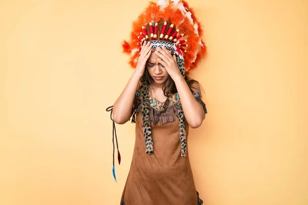Young Beautiful Latin Girl Wearing Indian Costume Suffering Headache Desperate — Stock Photo, Image