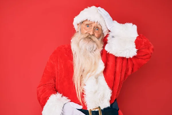 Vecchio Uomo Anziano Con Capelli Grigi Lunga Barba Indossando Costume — Foto Stock