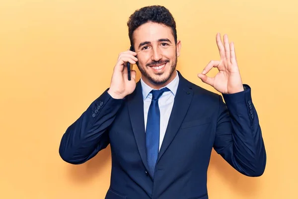 Young Hispanic Man Wearing Suit Having Conversation Talking Smartphone Doing — Stock Photo, Image